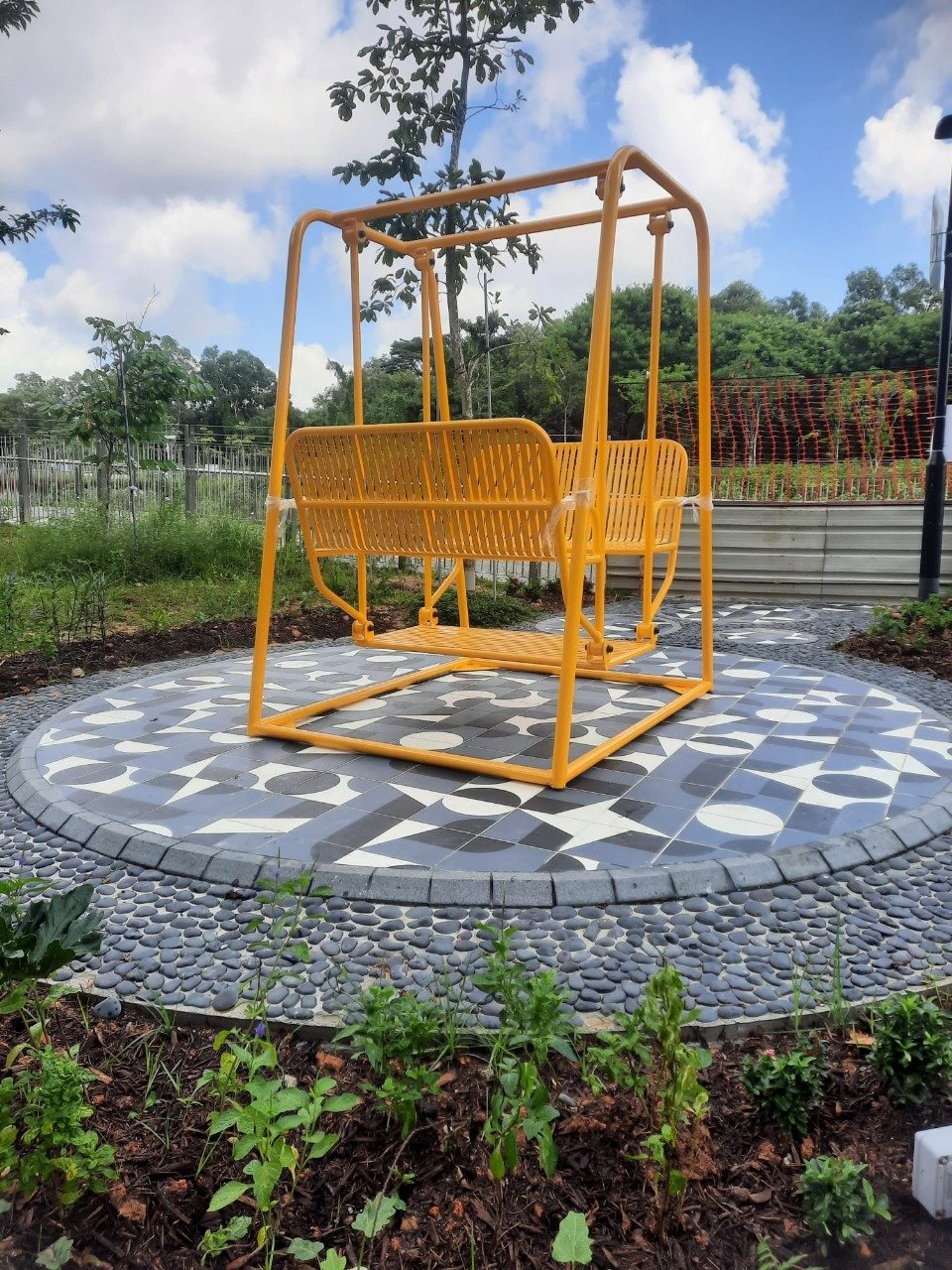 Powder Coating Swing